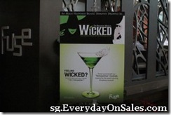 1For1WickedOzmopolitanCocktailPromotion_thumb 1-For-1 Wicked 'Ozmopolitan' Cocktail Promotion