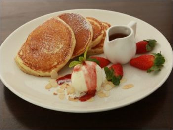 Beyond-Pancakes-1-for-1-Mains-and-Desserts-Promotion-with-OCBC-350x263 22-31 May 2020: Beyond Pancakes 1-for-1 Mains and Desserts Promotion with OCBC