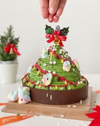 BreadTalk-Christmas-Whole-Cakes-Promotion-350x438 14-15 Dec 2020: BreadTalk Christmas Whole Cakes Promotion
