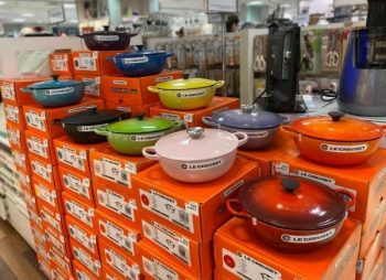 Le-Creuset-Marmite-Stir-fry-Pot-22-Promotion-350x254 12 Dec 2020 Onward: Le Creuset Marmite Stir-fry Pot 22 Promotion at Isetan Scotts