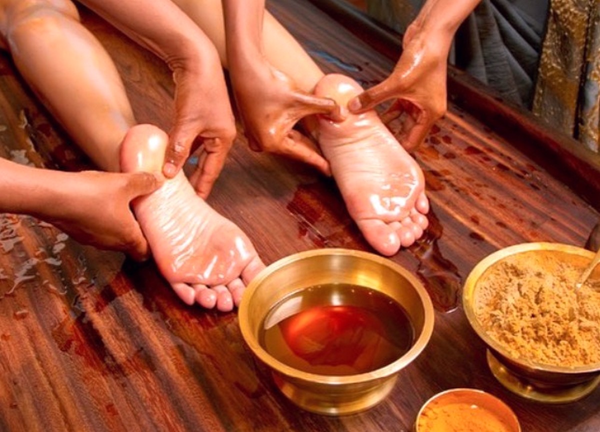 2-1 Today Onwards: Balinese Thai 60 Minutes Premium Massage Promotion! for $28 only at Toa Payoh