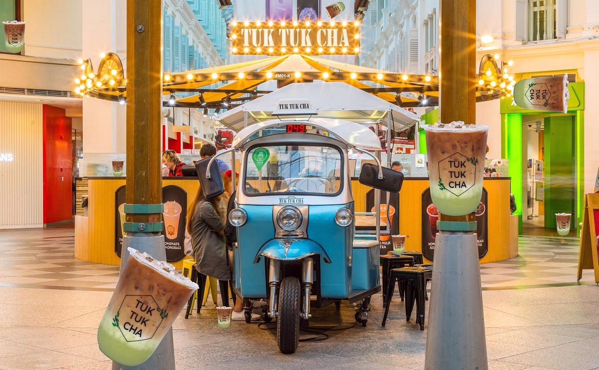 Tuk-Tuk-Cha-Singapore-Buy-1-FREE-1-Get-1-Freebies-Drinks-Promotion-Giveaway-2021-Warehouse-Sale-Clearance-Beverages Now till 4 Jun 2021: Tuk Tuk Cha 1-FOR-1 Thai Milk Tea Promo All-Day at 3 selected outlets in Singapore