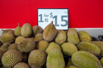 Giant-Biggest-Durian-Sale-4-350x234 9-15 Jul 2021: Giant Biggest Durian Sale