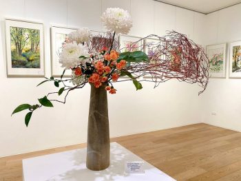 Chinese-paintings-ikebana-floral-arrangements-at-Charity-Art-Exhibition-4-350x263 Now till 21 Nov 2021: Chinese paintings & ikebana floral arrangements at Charity Art Exhibition