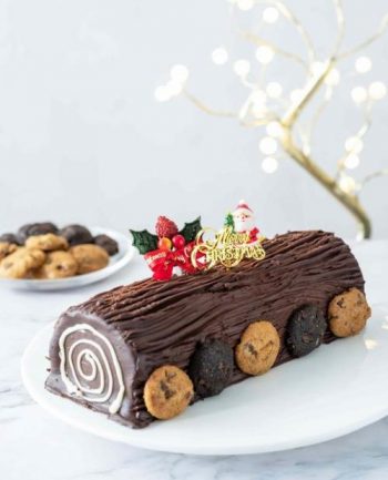 Famous-Amos-Christmas-Cookieland-Log-Cake-350x433 24 Nov 2021 Onward: Famous Amos Christmas Cookieland Log Cake Deal