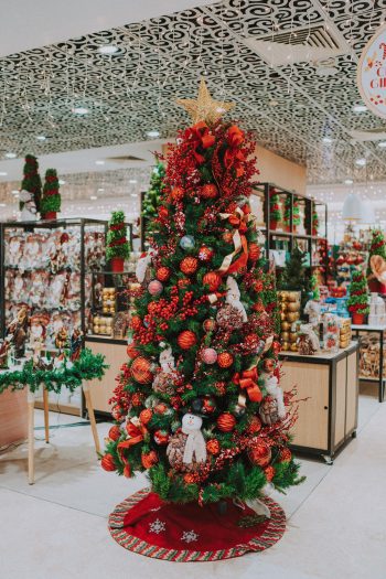 METRO-Christmas-Trim-Shoppe-Promotion-with-UOB-at-Paragon3-350x525 4-7 Nov 2021: METRO Christmas Trim Shoppe Promotion with UOB at Paragon