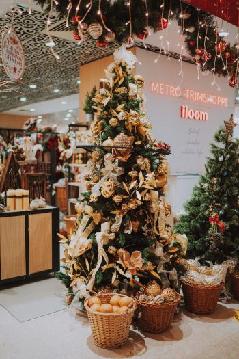 METRO-Christmas-Trim-Shoppe-Promotion-with-UOB-at-Paragon7-350x525 4-7 Nov 2021: METRO Christmas Trim Shoppe Promotion with UOB at Paragon