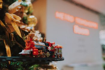 METRO-Christmas-Trim-Shoppe-Promotion-with-UOB-at-Paragon8-350x233 4-7 Nov 2021: METRO Christmas Trim Shoppe Promotion with UOB at Paragon