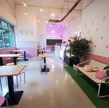 Pink-White-themed-Bunny-Cafe-With-Real-life-Bunnies-1-350x347 19 Nov 2021 Onward: Pink & White-themed Bunny Café With Real-life Bunnies