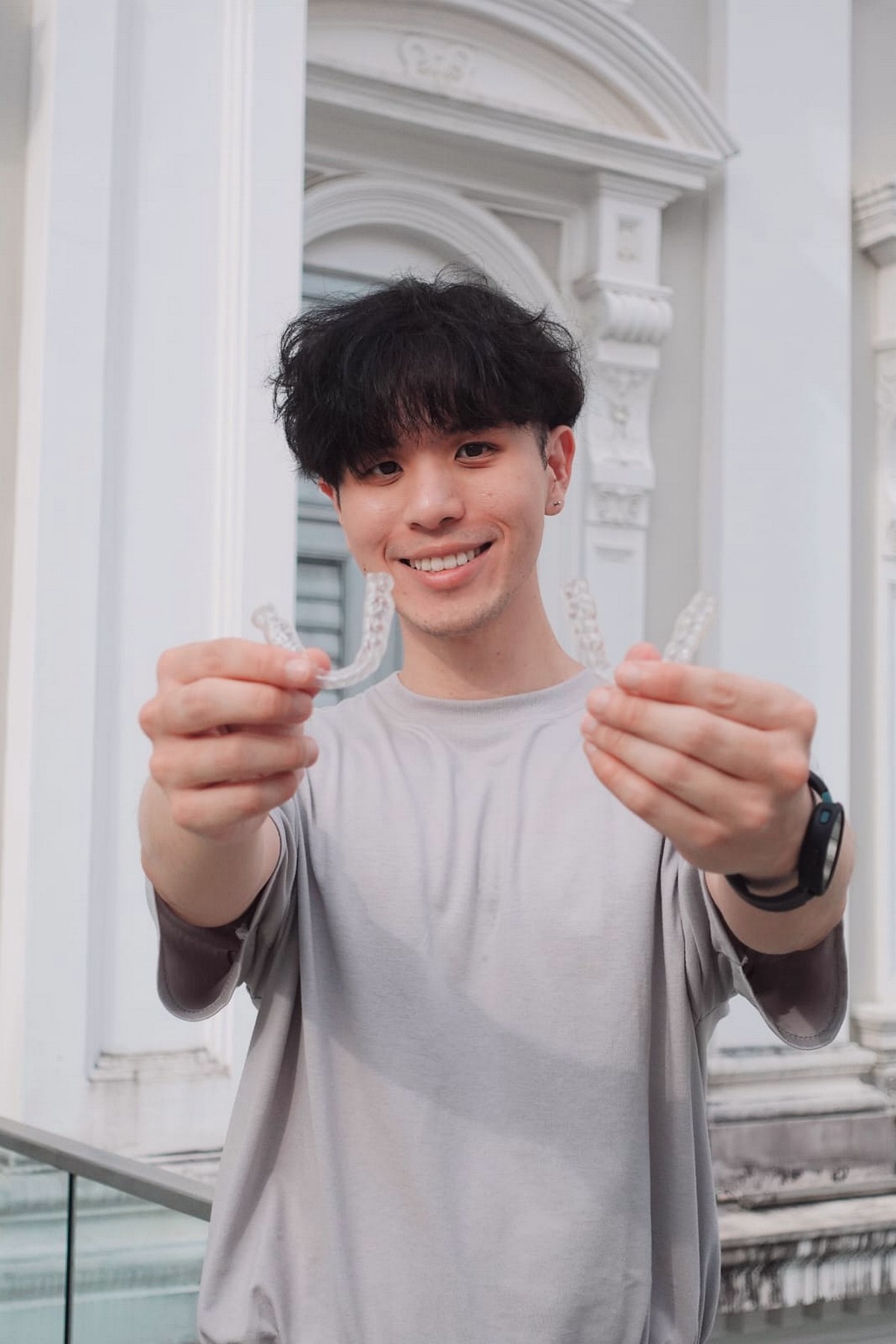 DOUGLAS-ONG-_-IG-POST-2_-LIFESTYLE-IMAGE-SMILING-SHOTS-TRANSFORMATION-3 Now till 31 Aug 2022: Free Smile Assessment with Extra Discounts on Zenyum Invisible Braces