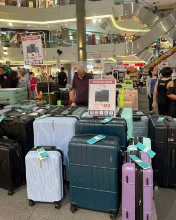 Hottest-Luggage-Sale-at-Compass-One-Atrium-6-350x438 11-17 Mar 2024: Hottest Luggage Sale at Compass One Atrium