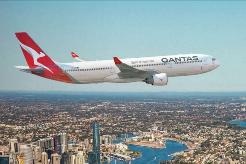 1 January-31 December 2025: Qantas, 10% Off Flight Bookings, DBS/POSB