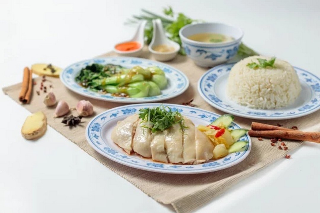 4-2 5 November 2025 onwards: Hawkers’ Street @ The Clementi Mall: Largest Outlet Featuring Michelin Bib Gourmand Eateries and Beloved Hawker Favourites Promotion