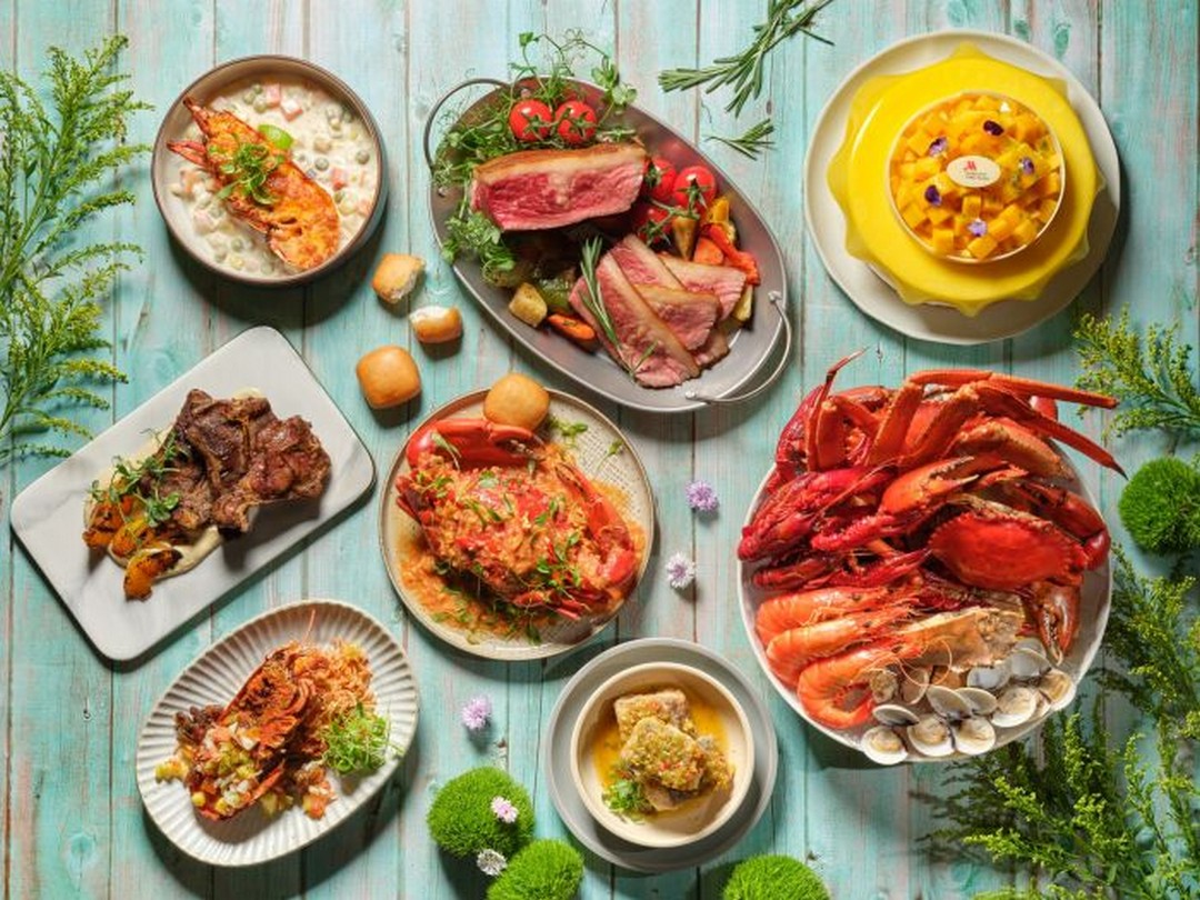 Singapore-Marriott-Tang-Plaza-Hotel-10-OFF-FB-Gift-Vouchers Now till 31 December 2026: Singapore Marriott Tang Plaza Hotel: 10% OFF F&B Gift Vouchers & Crossroads Buffet Promotion