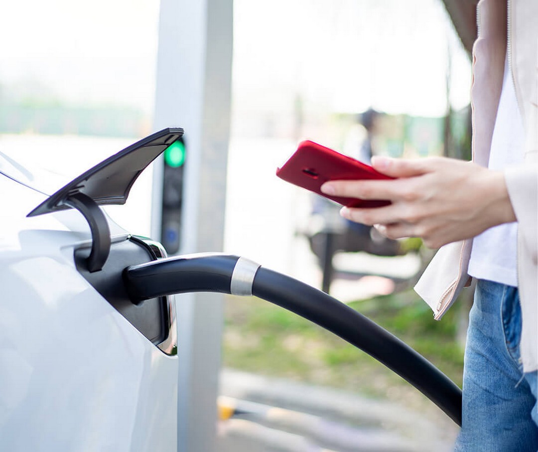 SP-Mobility-Earn-Up-to-50-Cashback-on-Your-EV-Charging Now till 31 December 2026: SP Mobility: Earn Up to 50% Cashback on Your EV Charging with HSBC Credit Cards Promotion