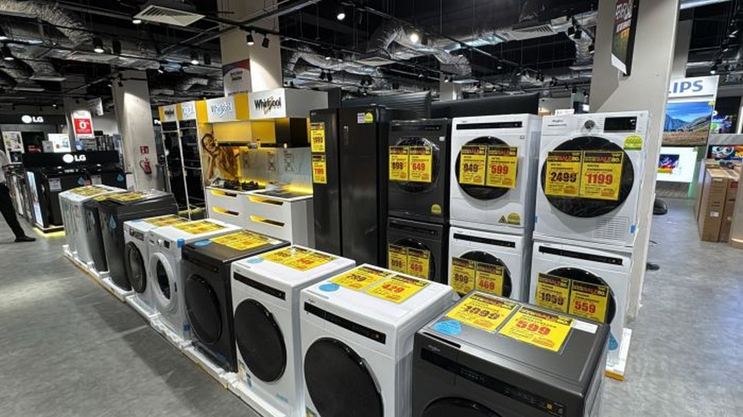 Harvey-Norman-Carpark-Sale-Massive-Electronics-Furniture-Clearance-1 11–22 June 2026: Harvey Norman Carpark Sale, Massive Electronics & Furniture Clearance Promotion in Singapore