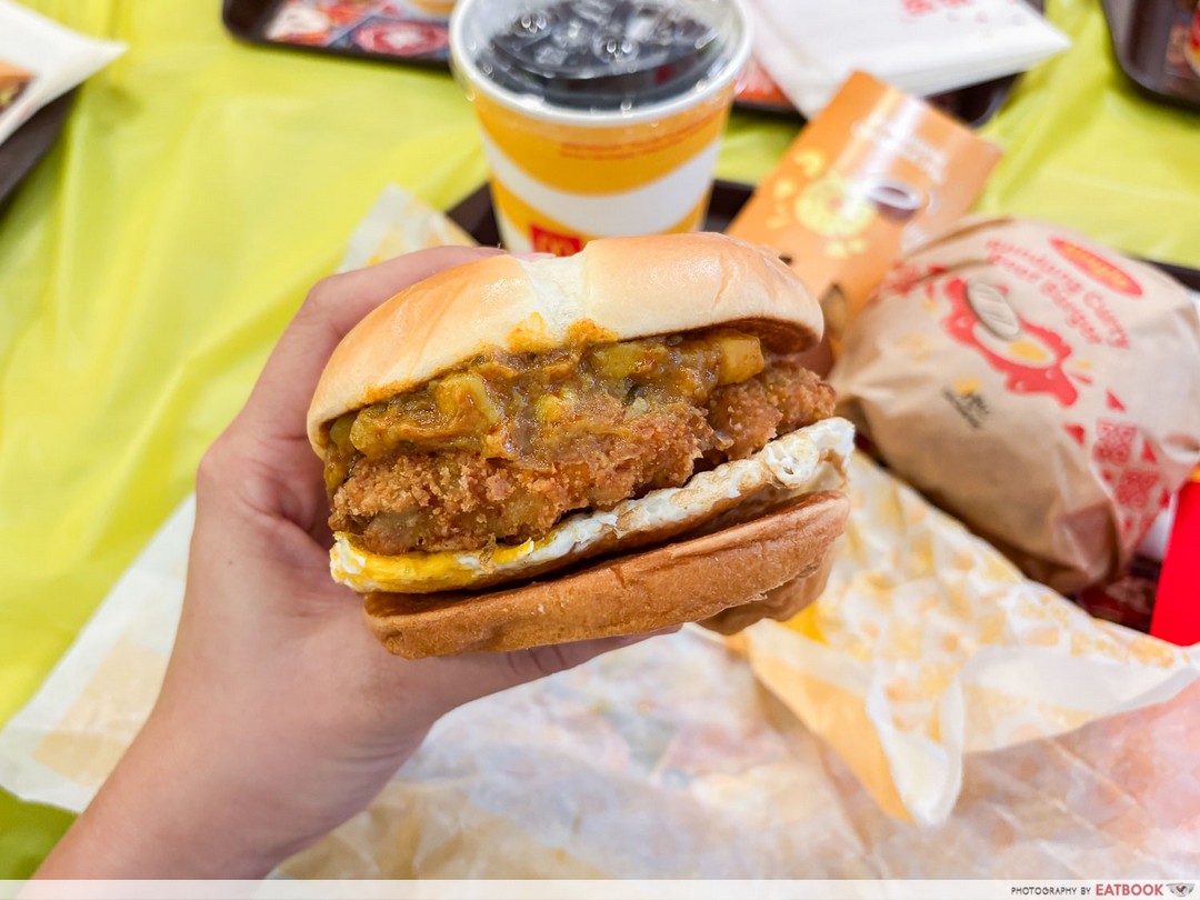 McDonalds-x-Old-Chang-Kee-National-Day-Collaboration-Promotion-1 9 July 2026 onwards: McDonald's x Old Chang Kee National Day Collaboration Promotion – Curry-Inspired Burgers, Exclusive Collectibles and New Seasonal Treats in Singapore