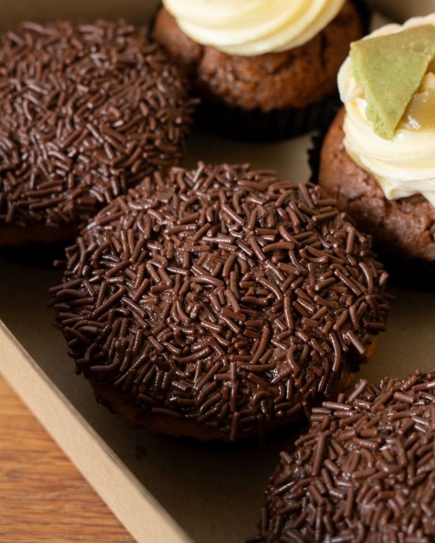 Plain-Vanilla-July-Cupcake-Specials-National-Day-Promotion-1 1 July–11 August 2026: Plain Vanilla July Cupcake Specials National Day Promotion – Limited-Time Seasonal Cupcakes Inspired by Singapore Flavours