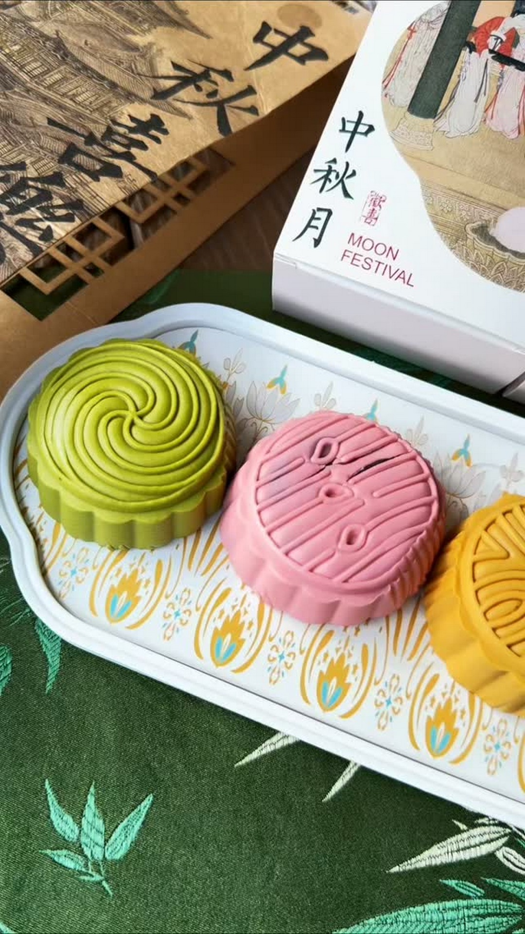 Chou-Niang-Jiu-Niang-Mooncake-Early-Bird-Promotion 20 August-24 September 2026: Chou Niang Jiu Niang: Mooncake Early Bird Promotion with Up to 15% OFF: Mid-Autumn Festival Sale at Multiple Singapore Outlets