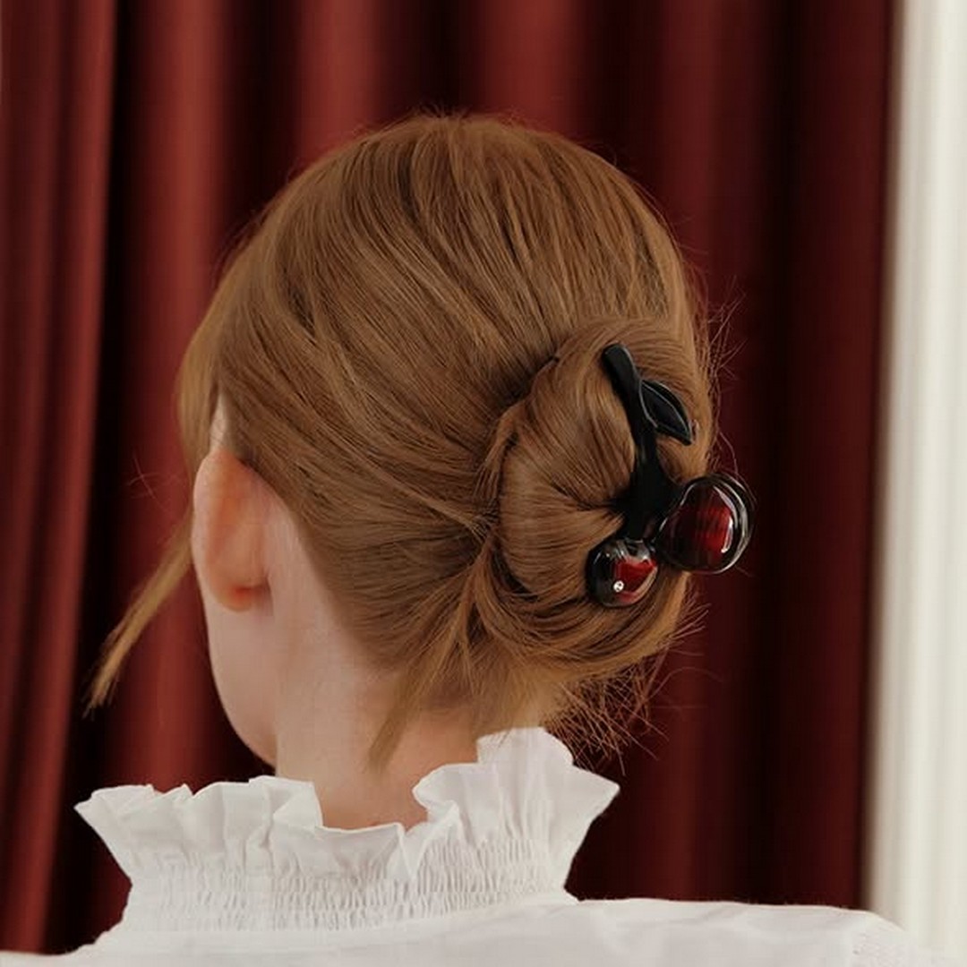 Isetan-Singapore-EVITA-PERONI-Gemma-Wavy-Hairband-Special-1-1 14 August-10 September 2026: Isetan Singapore: EVITA PERONI Gemma Wavy Hairband Special Price Promotion at $49