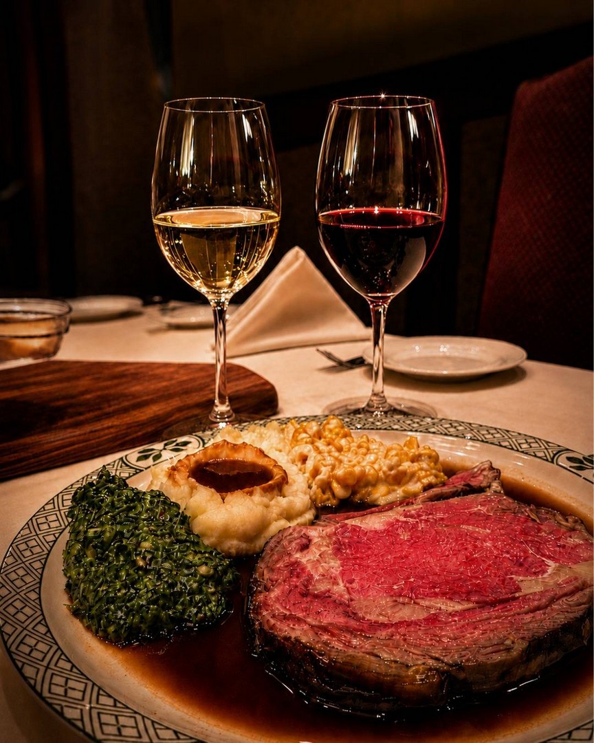 Lawrys-The-Prime-Rib-Singapore-Complimentary-Wine-Promotion 1-31 August 2026: Lawry's The Prime Rib Singapore Complimentary Wine Promotion: Enjoy 2 Free Glasses Of Selected Wine With Minimum $300++ Spend