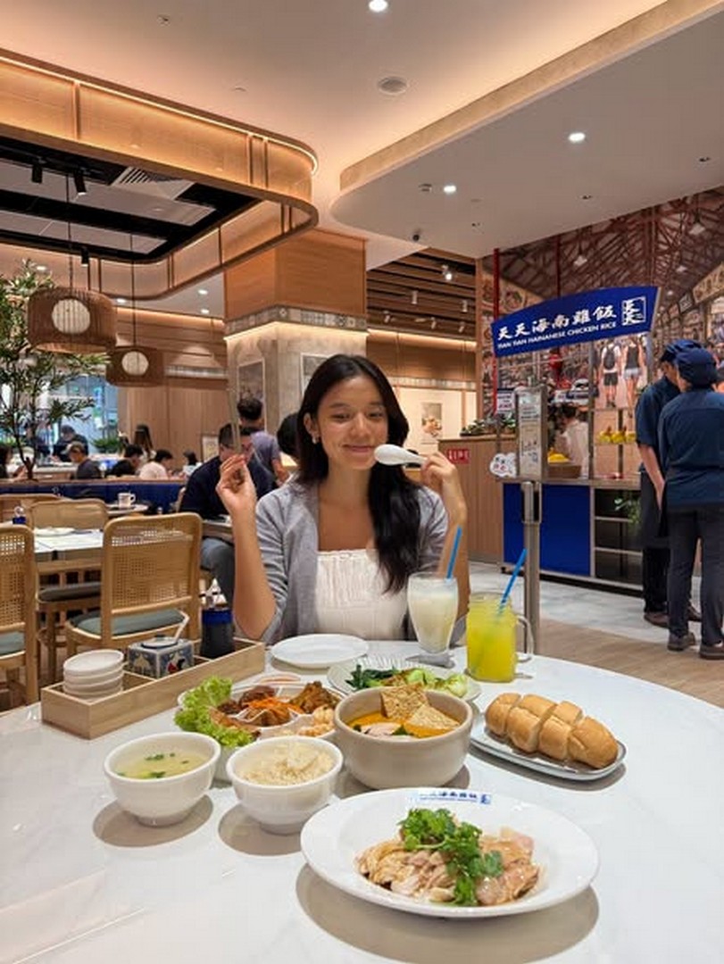 Tian-Tian-Hainanese-Chicken-Rice-Jewel-Flagship-Opening-Promotion-2 11-22 August 2026: Tian Tian Hainanese Chicken Rice: Jewel Flagship Opening Promotion with 20% Off, Free Chicken Rice and Exclusive Blind Boxes