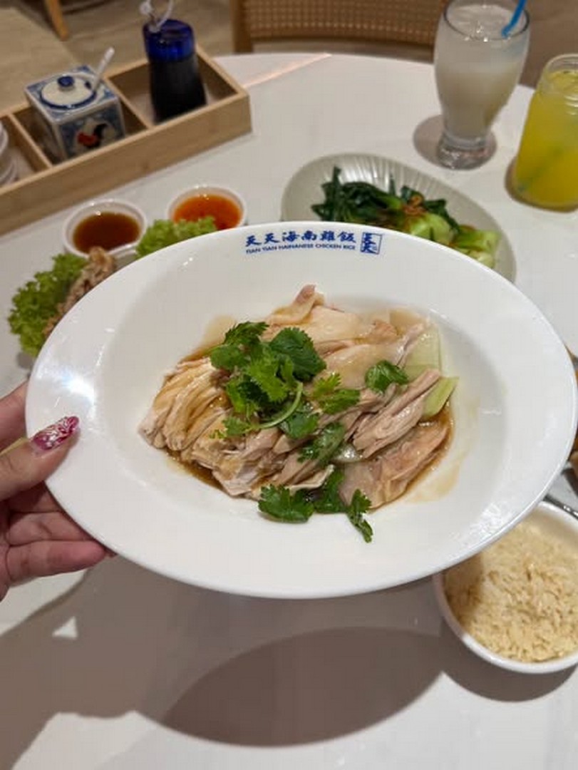 Tian-Tian-Hainanese-Chicken-Rice-Jewel-Flagship-Opening-Promotion-3 11-22 August 2026: Tian Tian Hainanese Chicken Rice: Jewel Flagship Opening Promotion with 20% Off, Free Chicken Rice and Exclusive Blind Boxes