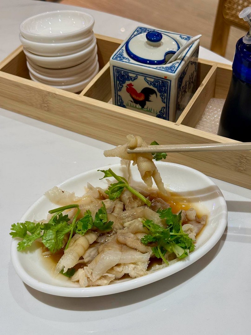 Tian-Tian-Hainanese-Chicken-Rice-Jewel-Flagship-Opening-Promotion-5 11-22 August 2026: Tian Tian Hainanese Chicken Rice: Jewel Flagship Opening Promotion with 20% Off, Free Chicken Rice and Exclusive Blind Boxes