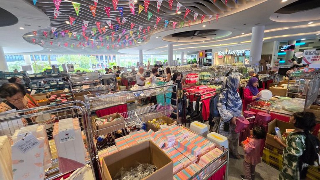 All-Things-Plus-1-Household-Fair-Promotion-at-Aperia-Mall-1 21–26 September 2026: All Things Plus: $1 Household Fair Promotion at Aperia Mall with Hundreds of $1 Items, $3 Storage Containers, $10 Shoes and More