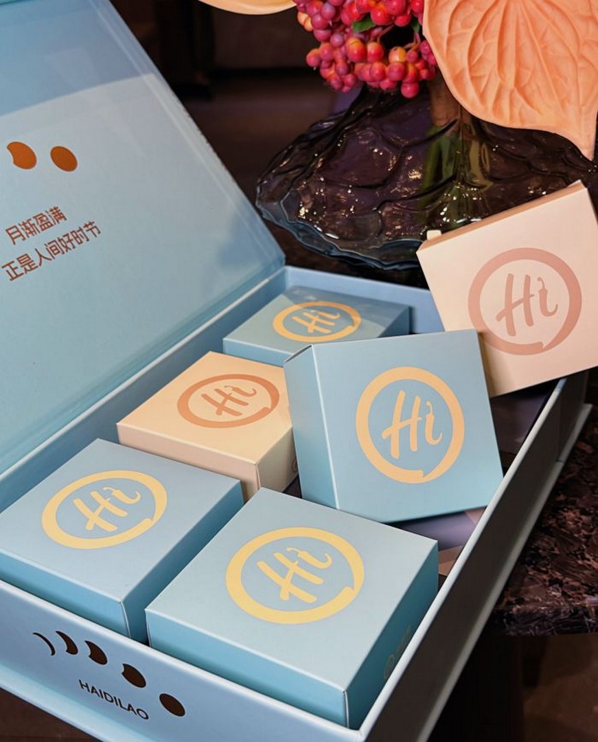 Haidilao-Yue-Lao-Yue-Yuan-Mid-Autumn-Mooncake-Gift-Box-Promotion-4 17 September 2026 onwards: Haidilao Yue Lao Yue Yuan Mid-Autumn Mooncake Gift Box Promotion – S$38 or 1,600 Points, Available at Participating Outlets