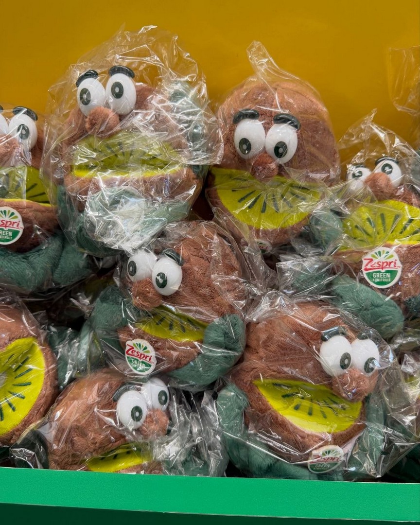Zespri-Free-Kiwifruit-KiwiBrother-Plushies-More-3 7-13 September 2026: Zespri: Free Kiwifruit, KiwiBrother Plushies & More at Lau Pa Sat Promotion