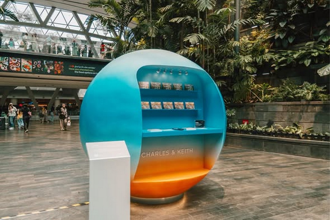 CHARLES-KEITH-Horizons-30th-Anniversary-Exhibition-1 Now till 17 October 2026: CHARLES & KEITH: Horizons 30th Anniversary Exhibition at Jewel Changi Airport – Discover Art Installations, Poetry and Exclusive Postcards