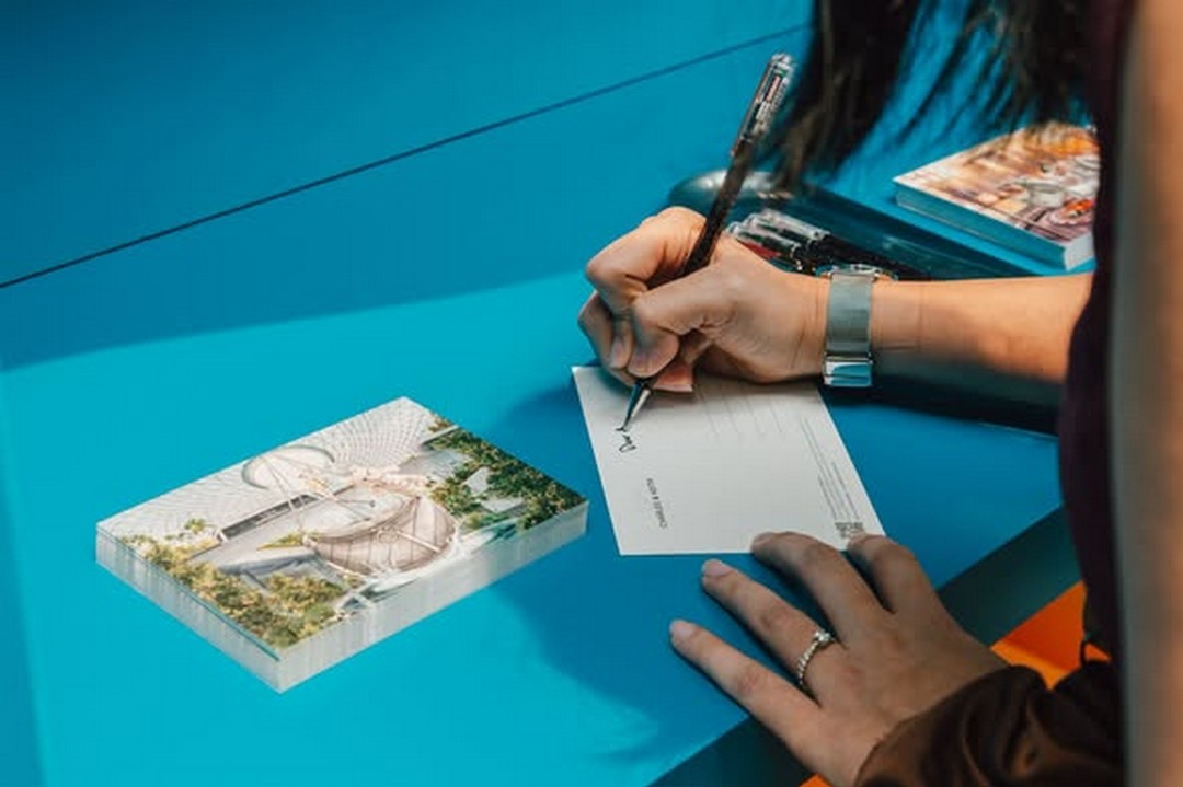CHARLES-KEITH-Horizons-30th-Anniversary-Exhibition-2 Now till 17 October 2026: CHARLES & KEITH: Horizons 30th Anniversary Exhibition at Jewel Changi Airport – Discover Art Installations, Poetry and Exclusive Postcards