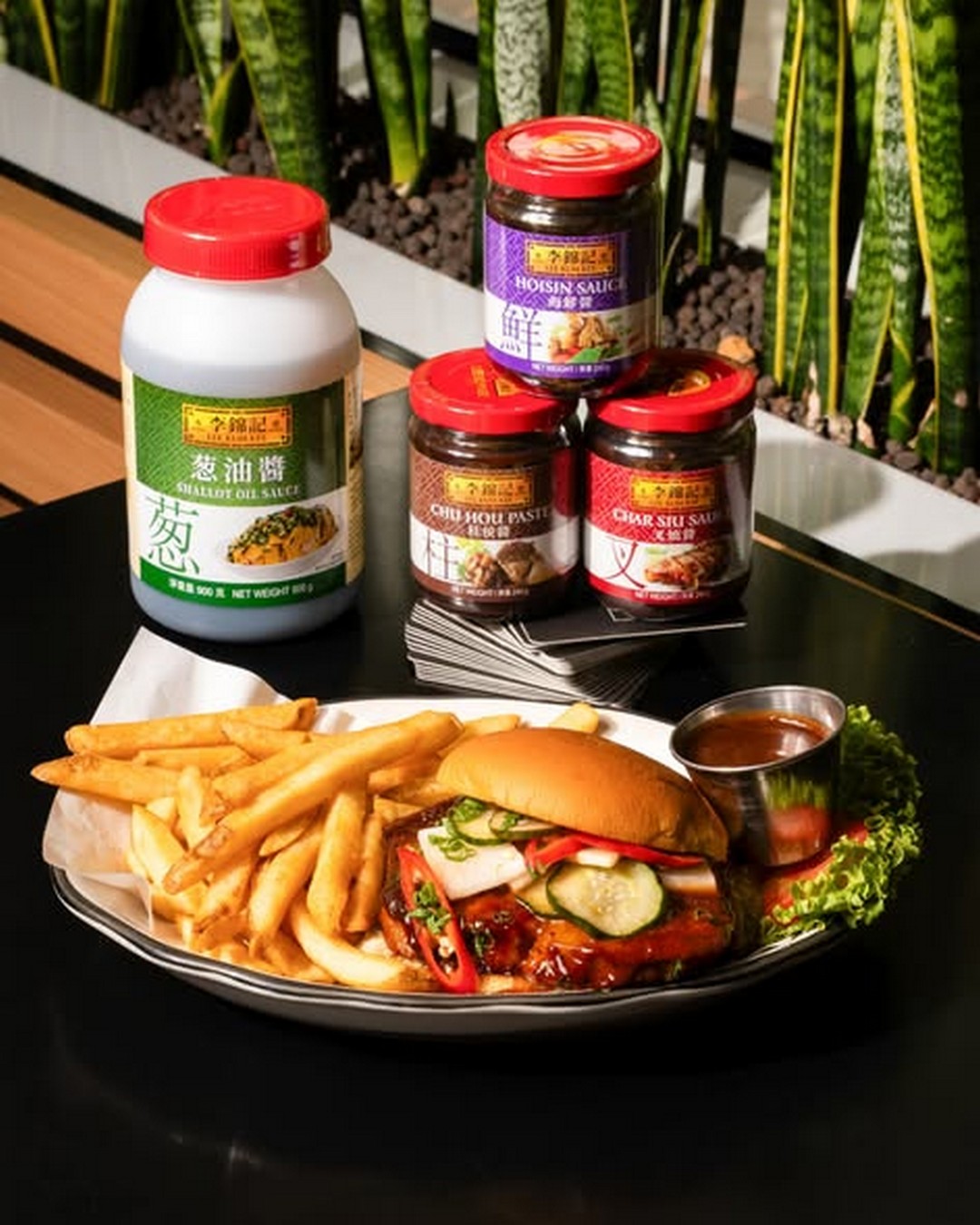 Lee-Kum-Kee-Singapore-Limited-Time-Black-Tap-Macau-BBQ-Pork-1 3 October 2026 onwards: Lee Kum Kee Singapore: Limited-Time Black Tap Macau BBQ Pork Sandwich & Umami Wings Promotion, featuring Lee Kum Kee Sauces