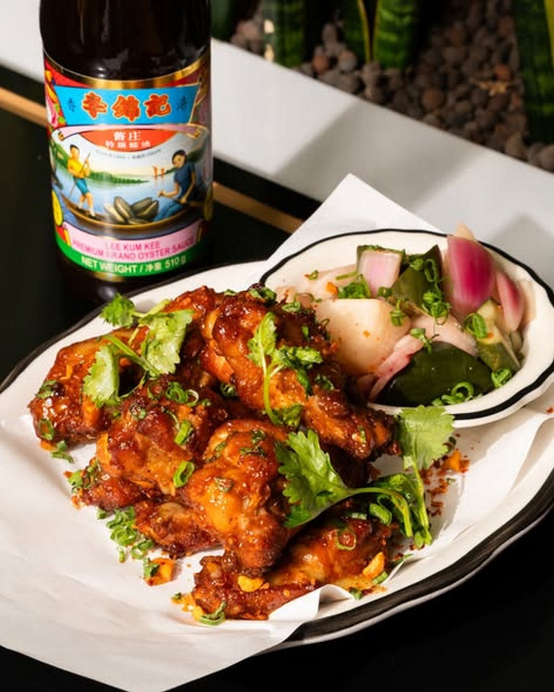 Lee-Kum-Kee-Singapore-Limited-Time-Black-Tap-Macau-BBQ-Pork-3 3 October 2026 onwards: Lee Kum Kee Singapore: Limited-Time Black Tap Macau BBQ Pork Sandwich & Umami Wings Promotion, featuring Lee Kum Kee Sauces