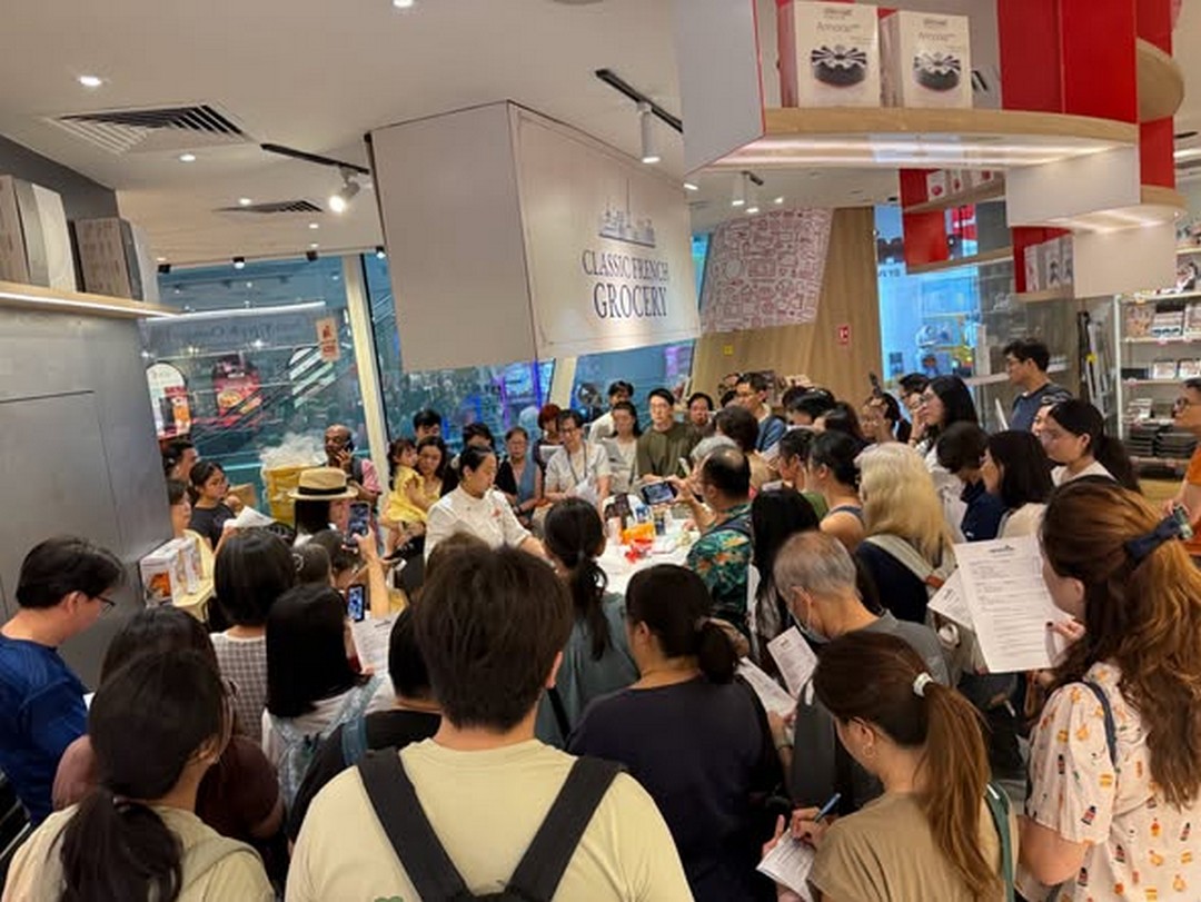 Phoon-Huat-Tiramisu-Live-Demonstration-Free-Sponge-Fingers-Promotion-1 1-31 October 2026: Phoon Huat: Tiramisu Live Demonstration & Free Sponge Fingers Promotion at RedMan Star Vista and Bukit Panjang Plaza