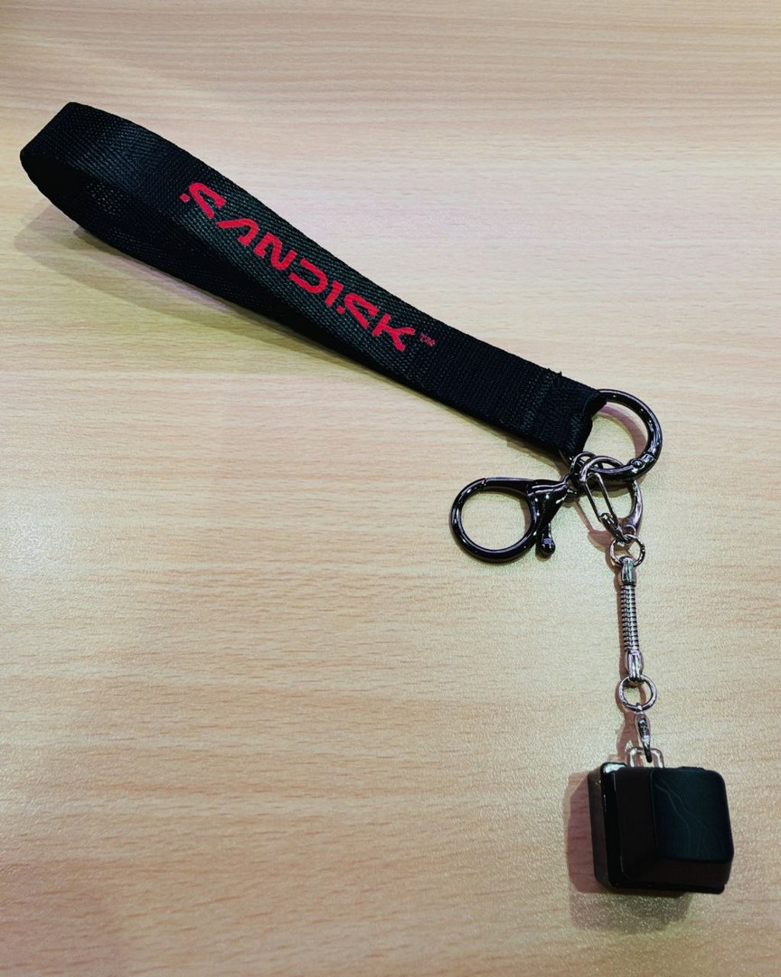 SanDisk-Singapore-FREE-Light-Up-Clicker-Keychain-Giveaway-3 Now Till 31 October 2026: SanDisk Singapore FREE Light-Up Clicker Keychain Giveaway at Funan, #03-K09 – No Purchase Required